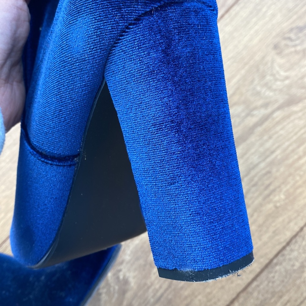 Steve Madden Navy Velvet Block Heel Booties - Picture 3 of 5